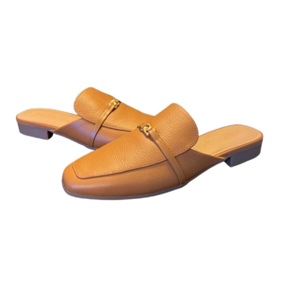 AEROSOLES Shoes - EUC Women's Aerosoles Patchin Leather Flats Mules Shoes Luggage Brown Size 6.5